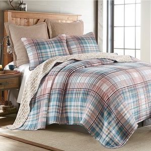 NEW: Plaid 3-Piece Reversible Full/Queen Quilt Set